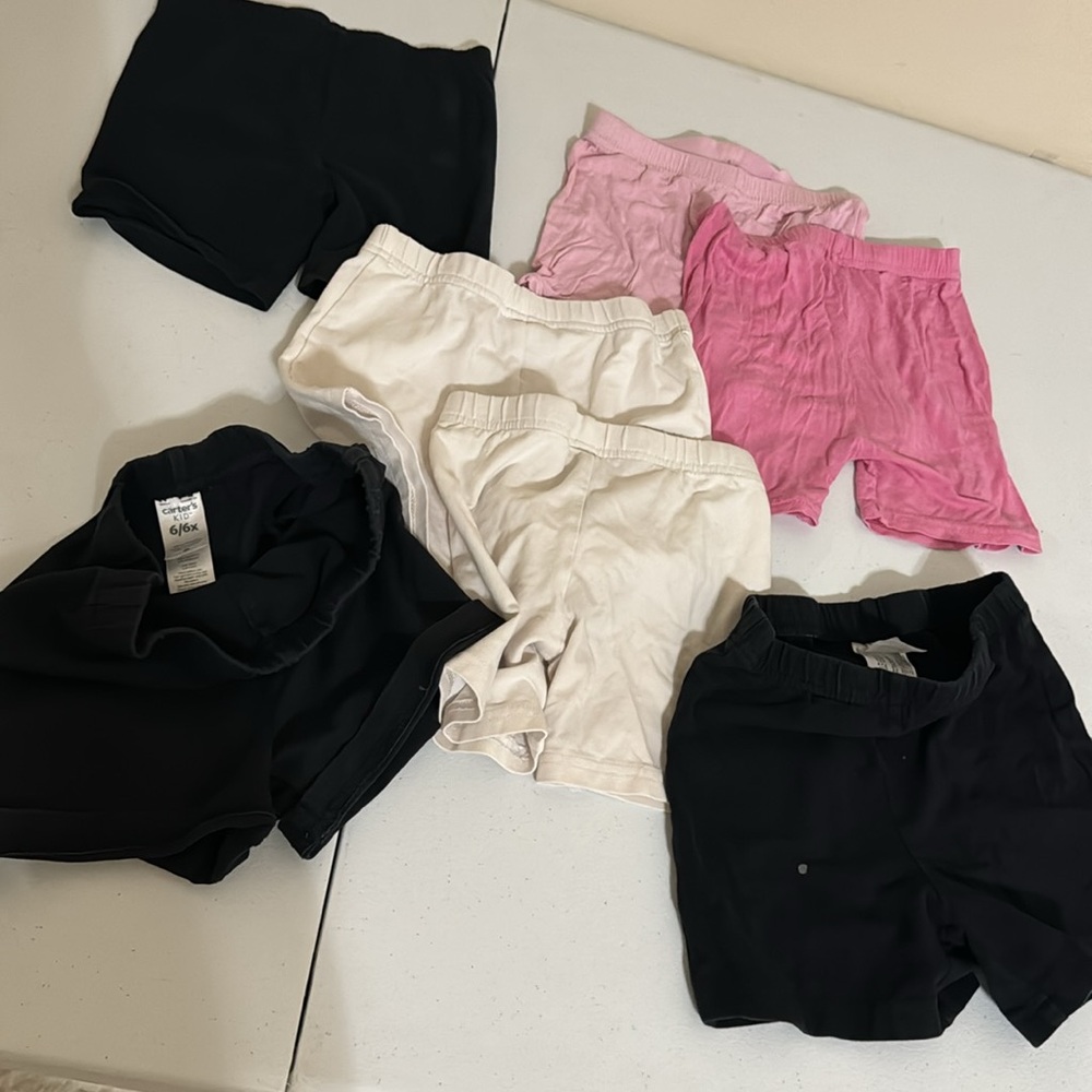 7 basic shorts 4-5 years old toddler girl one size 6t - Picture 3 of 5